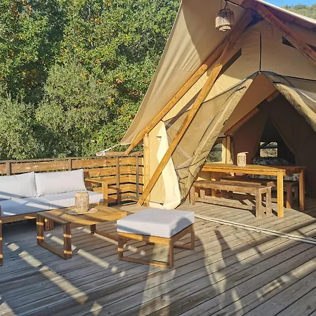 Luxury tent Le Cocooning